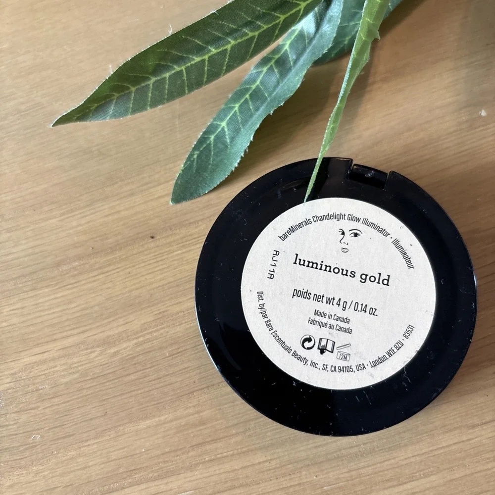 bareMinerals Candlelight Glow Illuminator 0.14 Oz 4g Luminous Gold Escentuals